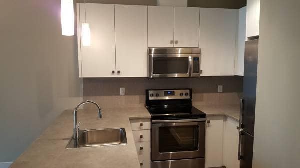 Building Photo - 44565-44565 Vandell Dr