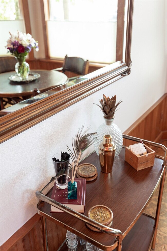 Building Photo - 3202 N 7th St