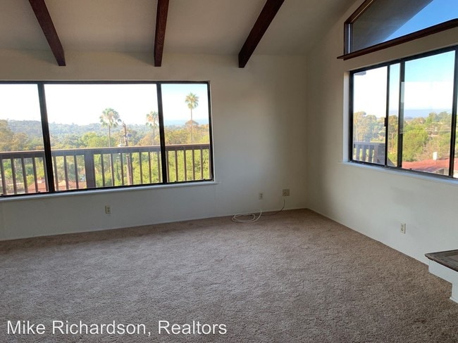 Building Photo - 434 Venado Dr