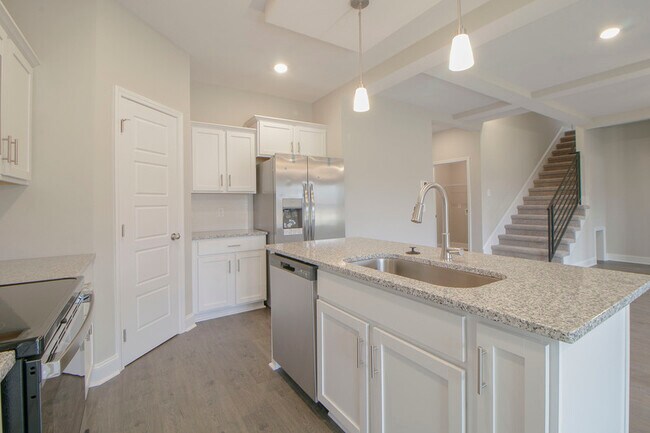 Building Photo - 2078 Ireland Wy