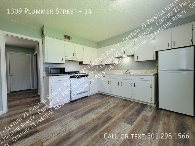 Foto del edificio - 1309 Plummer Street Apt #14