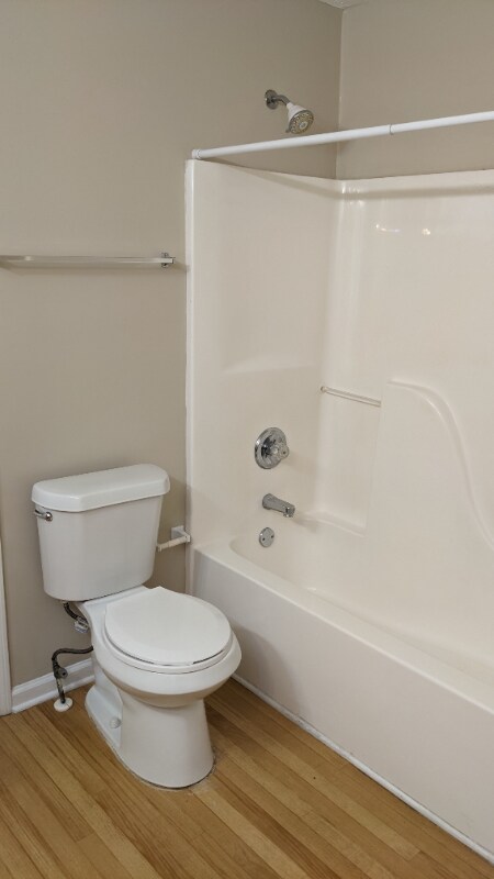 Foto del edificio - 6349 Wellington Walk Way