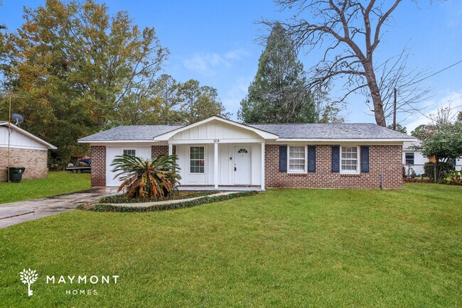 Building Photo - 109 Clarine Dr
