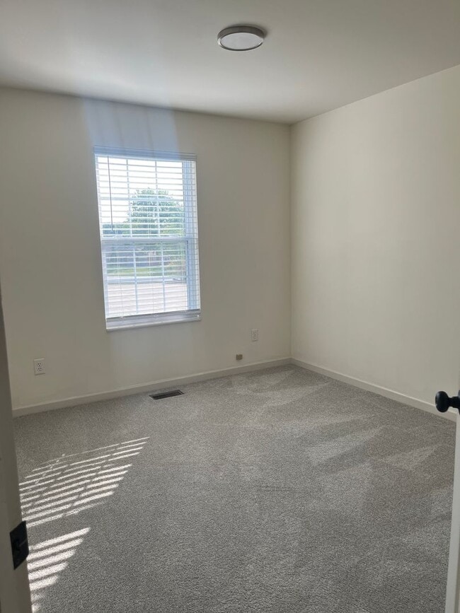 Building Photo - 57 Monterey Cypress Dr