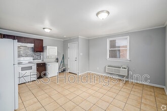 Building Photo - 6741 Rte 1