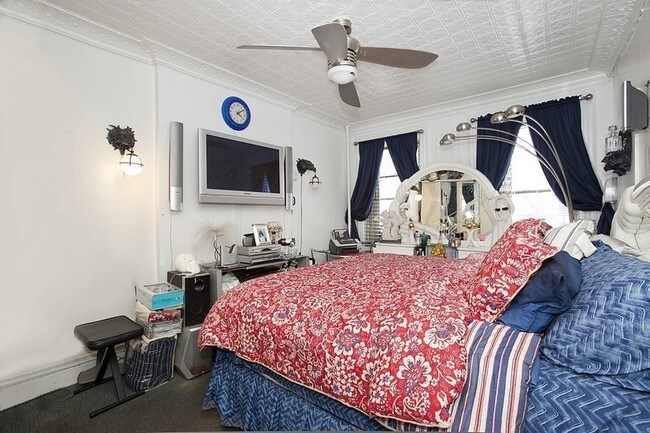 Foto del edificio - 409 E 115th St