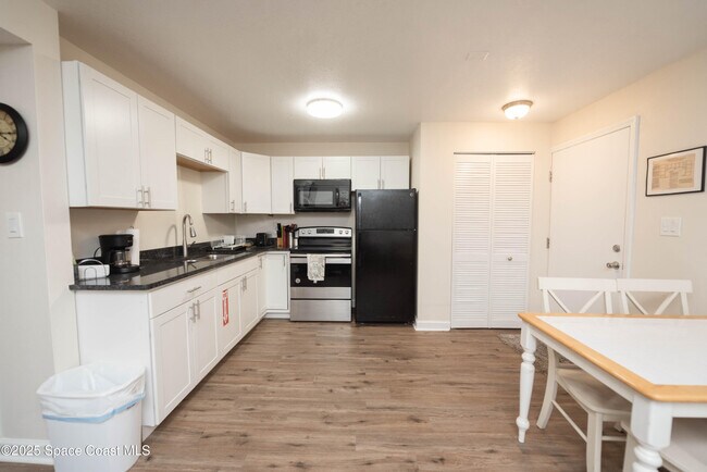 Foto del edificio - 3150 N Atlantic Ave