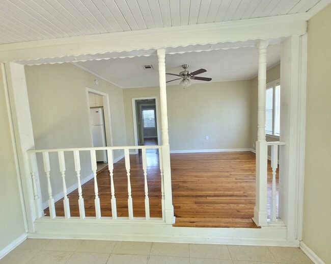 Building Photo - 15 Audusson Ave Pensacola, FL 32507 Ask us...