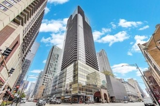 Building Photo - 10 E Ontario St