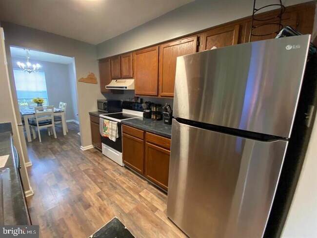 Foto del edificio - 11029 Thaxton Pl