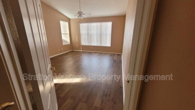 Foto del edificio - 6714 W Wahalla Ln