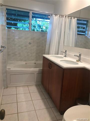 Foto del edificio - 44-151-151 Bayview Haven Pl