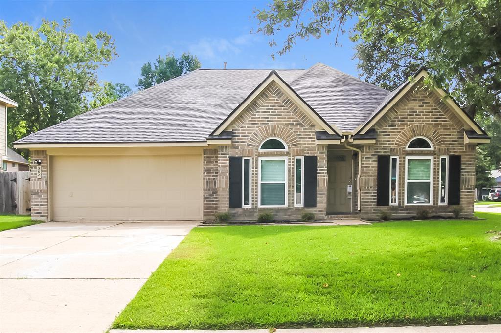 302 Dunford Ct, Highlands, TX 77562 House Rental in Highlands, TX