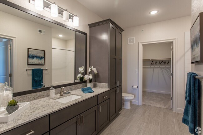 Building Photo - Luxury Living Just Got an Upgrade