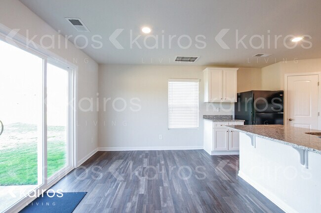 Foto del edificio - 304 Common Reed Drive