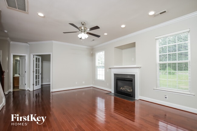 Building Photo - 3672 Village Springs Dr