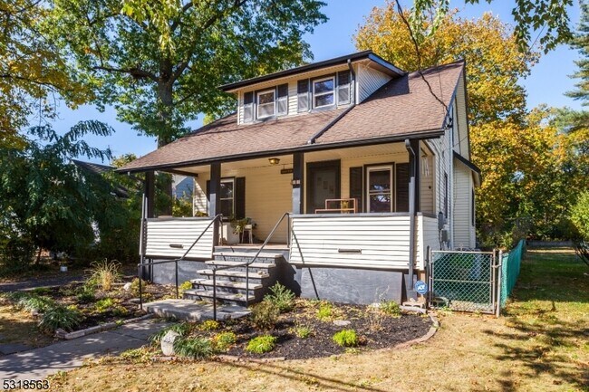 Building Photo - 25 Franklin St