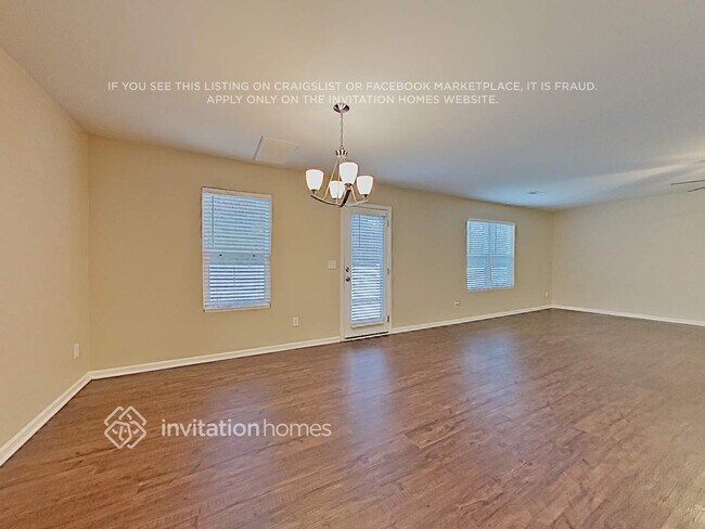 Foto del edificio - 1827 Carpenter Cabin Dr