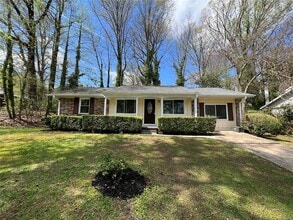 Building Photo - 3920 Spanish Oak Dr