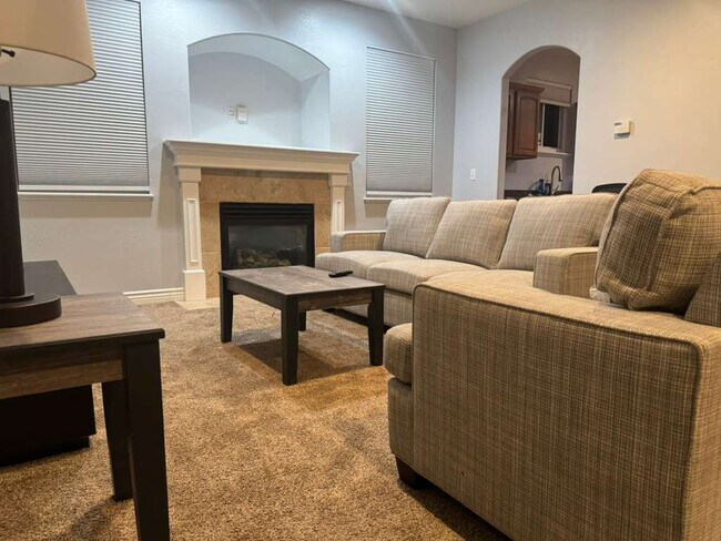 Foto del edificio - 5286 N Fox Hunters Loop