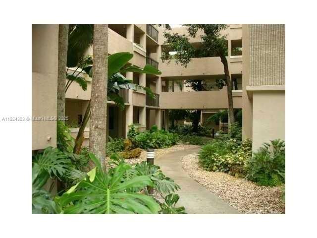 Building Photo - 6800 Cypress Rd