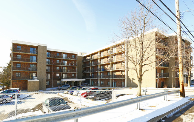 Building Photo - A.C. Edgecombe Apartments