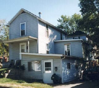 Building Photo - 15 Clarke St