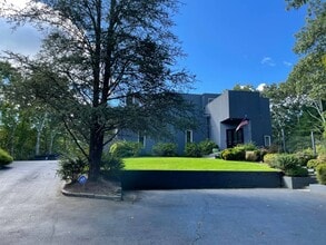 Building Photo - 44 Ancient Hwy