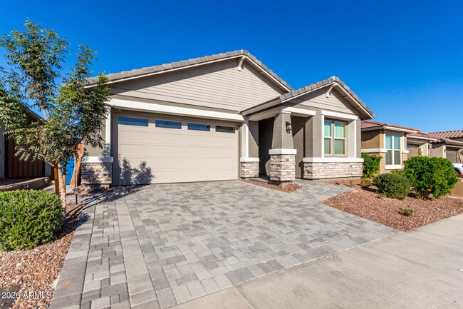 Building Photo - 20264 W Montecito Ave