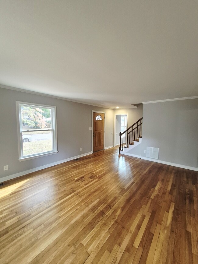 Foto del edificio - 97 Waterview Dr