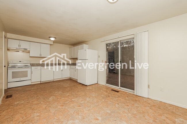 Building Photo - 8287 Mt Carmel St