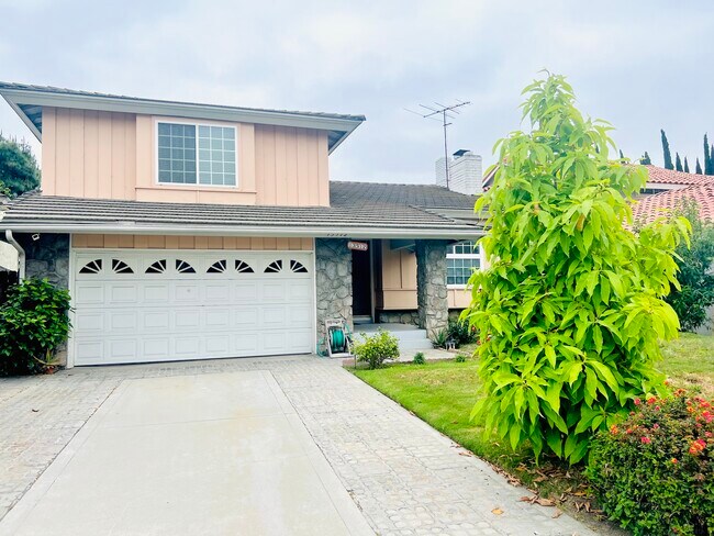 Building Photo - 13512 Charlwood Cir