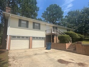 Building Photo - 107 Dogwood Dr