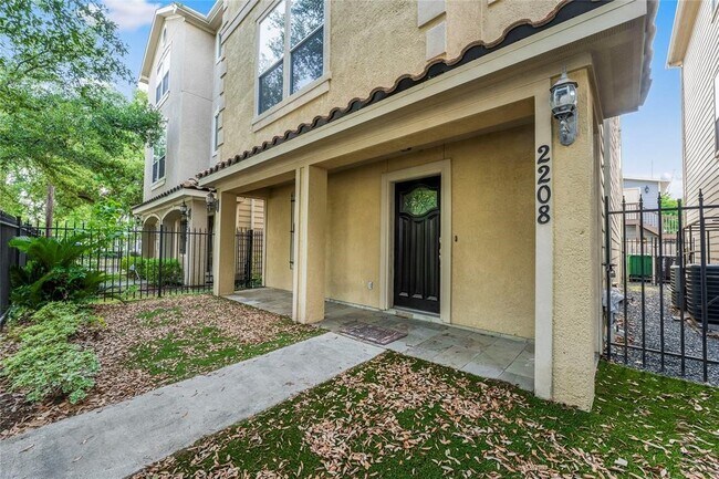 Building Photo - 2208 Colorado St