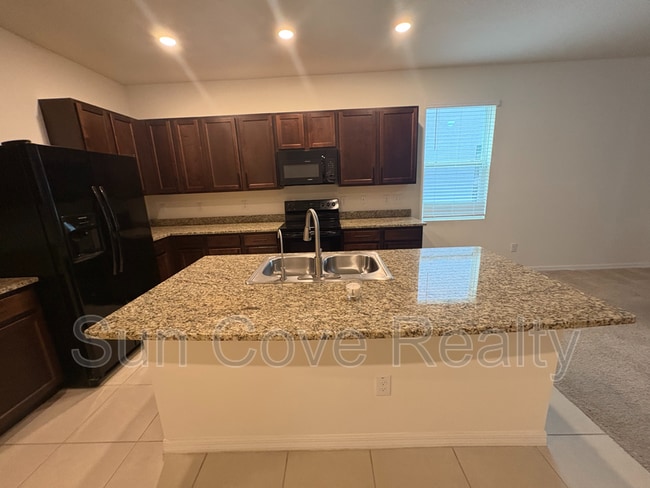 Foto del edificio - 32997 Kaloko Rd