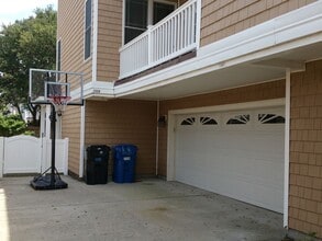 Building Photo - 2326 Sea Shell Rd