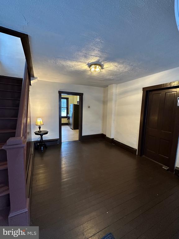 Building Photo - 11 Myers Rd