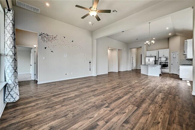 Foto del edificio - 3717 Fieldfare Dr