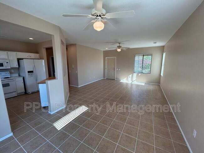 Foto del edificio - 16825 W Cortaro Point Dr