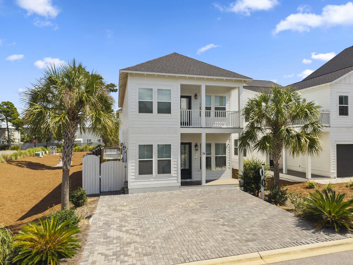 Foto principal - 79 Beach View Dr