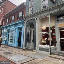 Building Photo - 221 N Market St