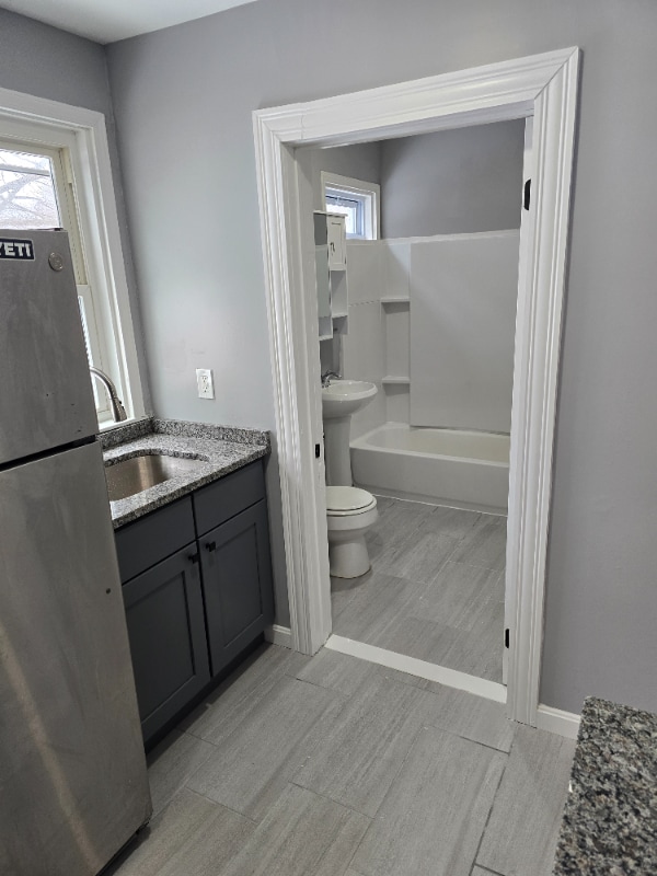 Building Photo - 32 Bunker Ave