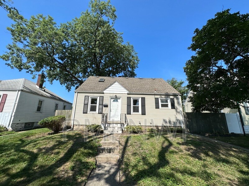 Foto principal - 7414 Tapper Ave