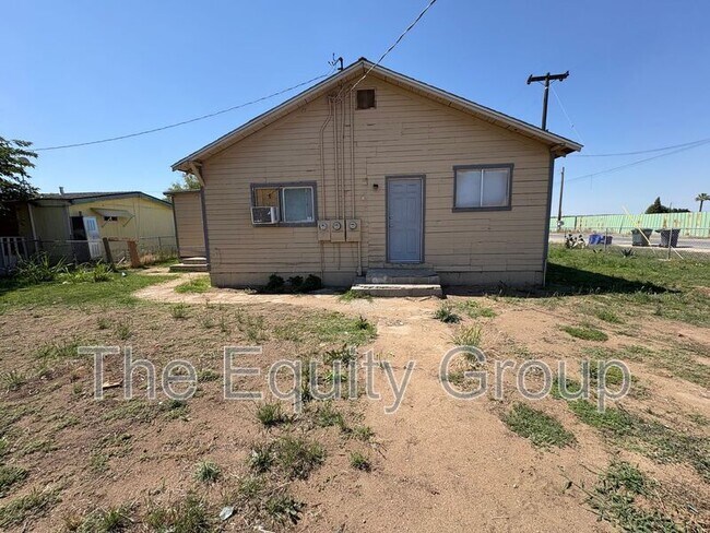 Building Photo - 10596 Ave 344