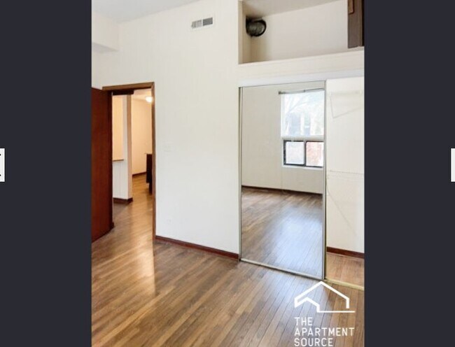 Foto del edificio - 881 W Lill Ave