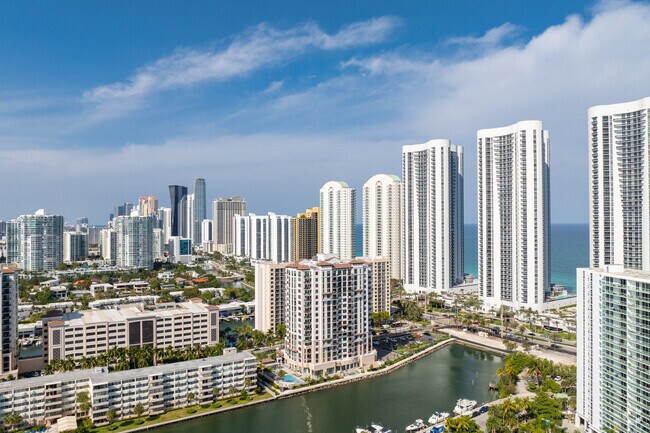 Foto aérea - Marina del Sol