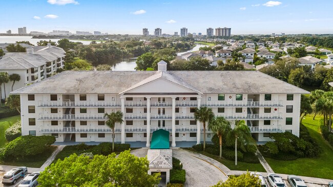 Foto del edificio - 3630 Whitehall Dr
