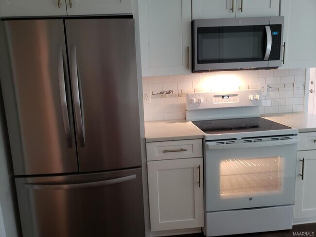 Foto del edificio - 87 Mountain View Ct