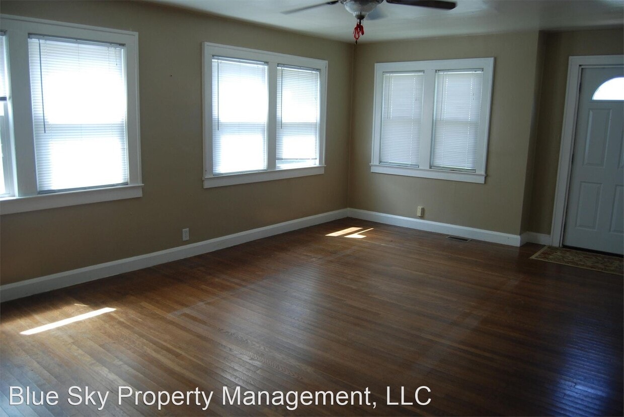 Building Photo - 3 br, 2 bath House - 1221 W Bethel Ave