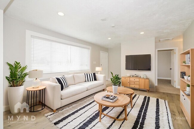 Foto del edificio - 5031 Alex St